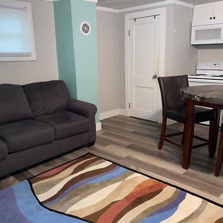 彼得斯堡Cute 1 Bdrm House That Sleeps 3别墅 外观 照片