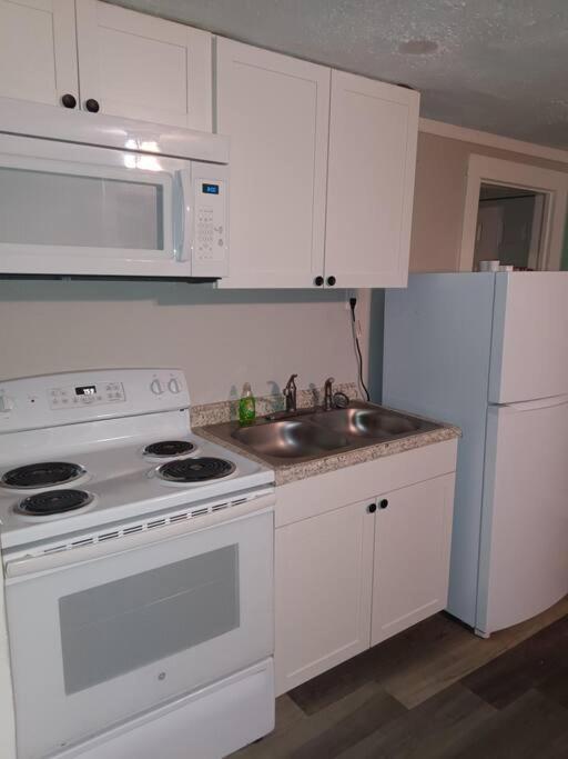 彼得斯堡Cute 1 Bdrm House That Sleeps 3别墅 外观 照片
